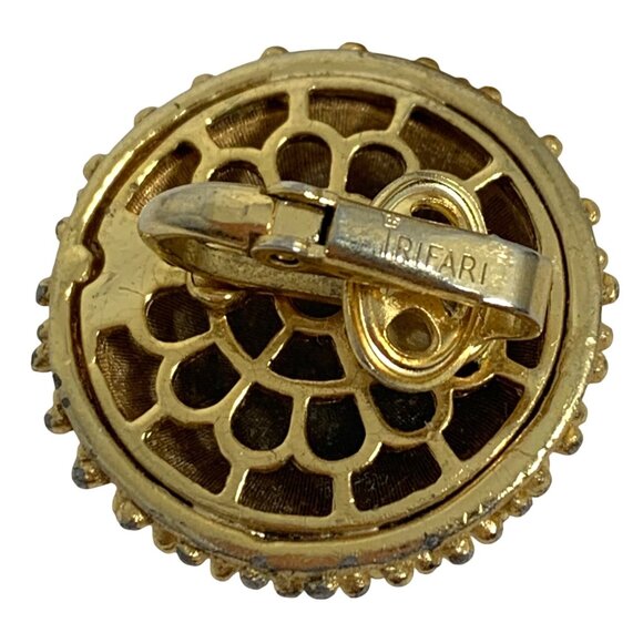 CROWN TRIFARI Clip On Dome Earrings Brushed Gold Tone Dotted Edge Signed VTG - Picture 3 of 6